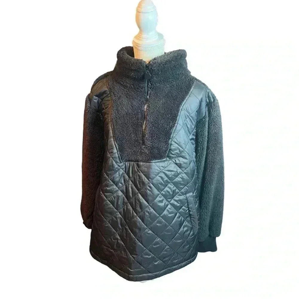 Women’s Livi Half-Zip Sherpa Jacket•Black•Size 22-24• Very comfy Sherpa Jacket•
